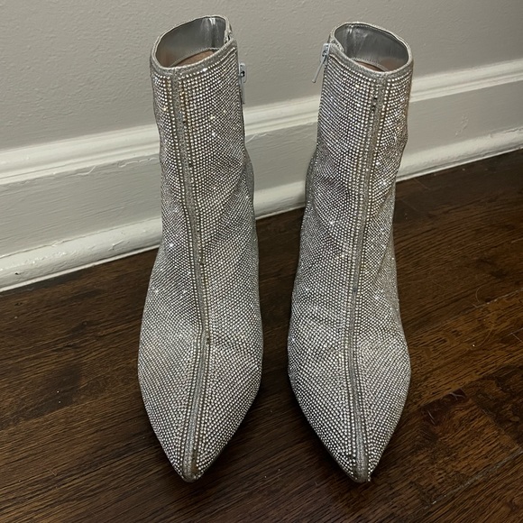 Silver Sparkle Booties - Picture 3 of 5
